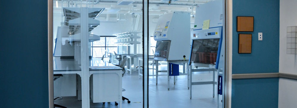 View of the entryway looking into ALS TDI's new core lab facility.